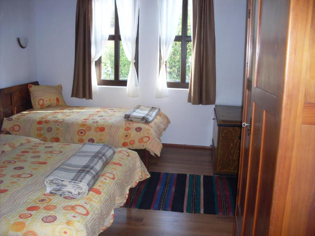 فندق Tsutsovi House كالوفر الغرفة الصورة