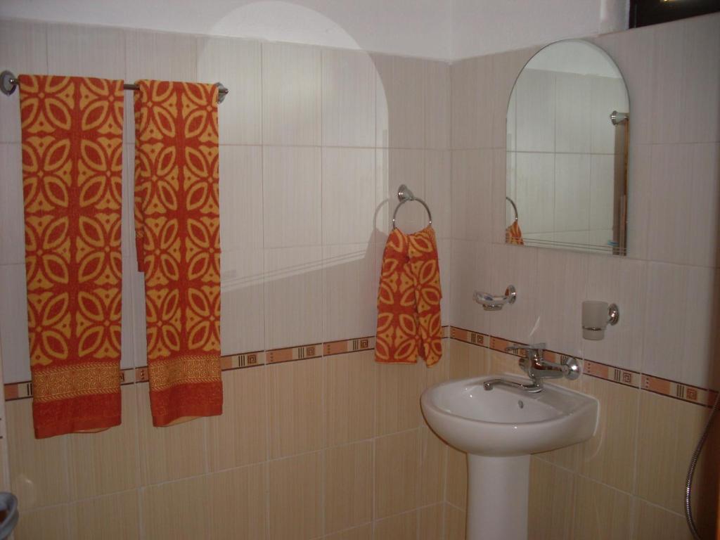 فندق Tsutsovi House كالوفر الغرفة الصورة